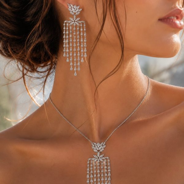 Parure Lotus, Or Blanc & Diamants