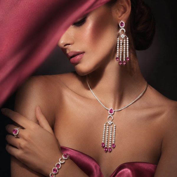 Parure Royale Rubis et Diamants